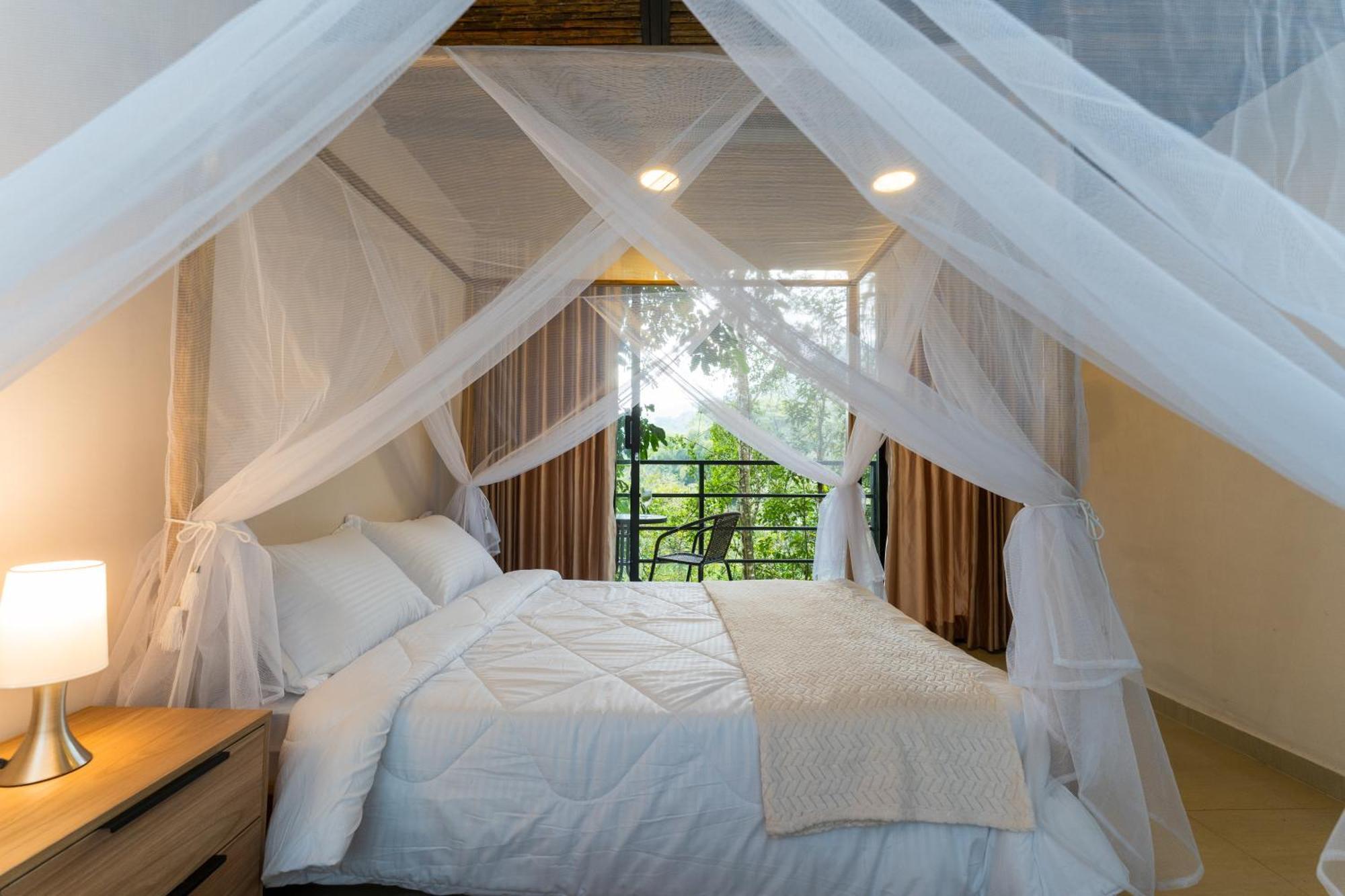 Rincon De La Sierra Hotel 5*